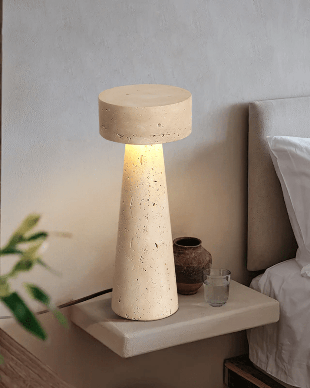 Lunaro | Travertine Table Lamp