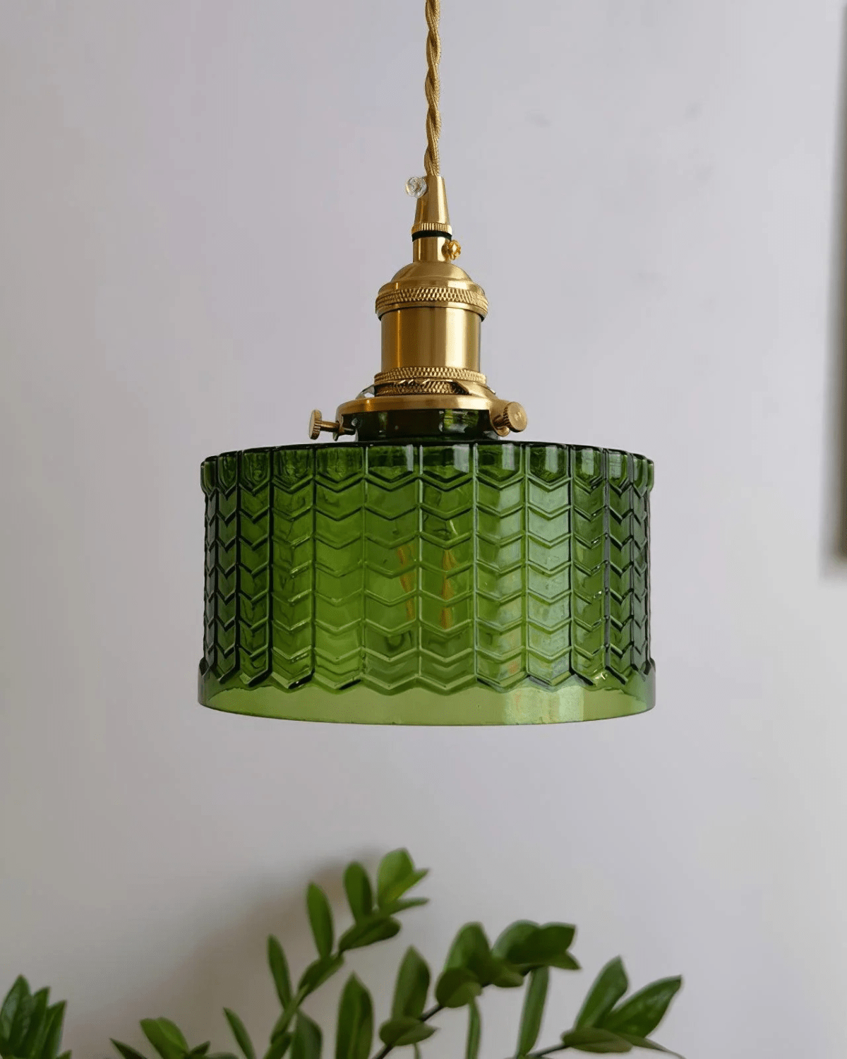 Avelin Charm | Pendant Light